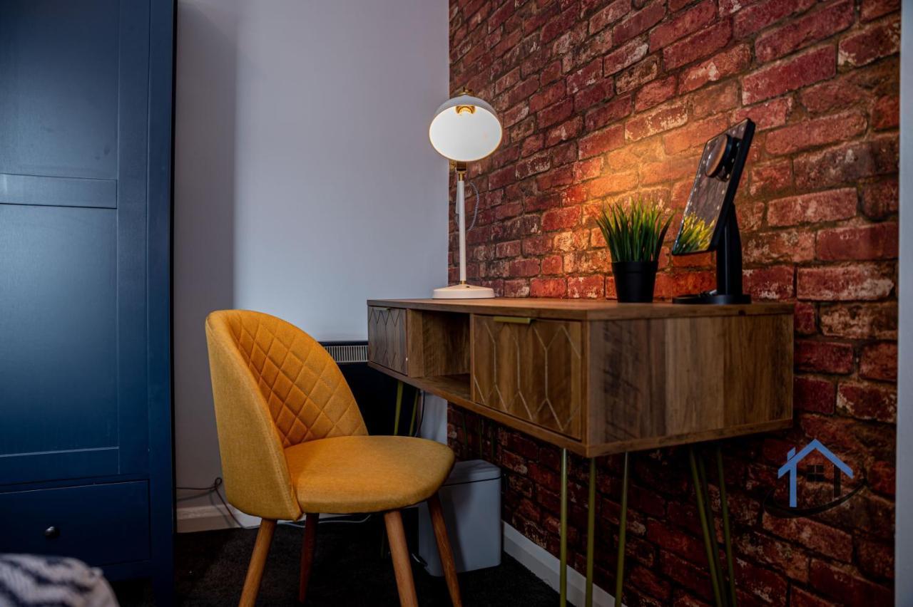 Flat 5, Super King Bed, Free Parking, Workspace, Free Wi-Fi Nottingham Zewnętrze zdjęcie